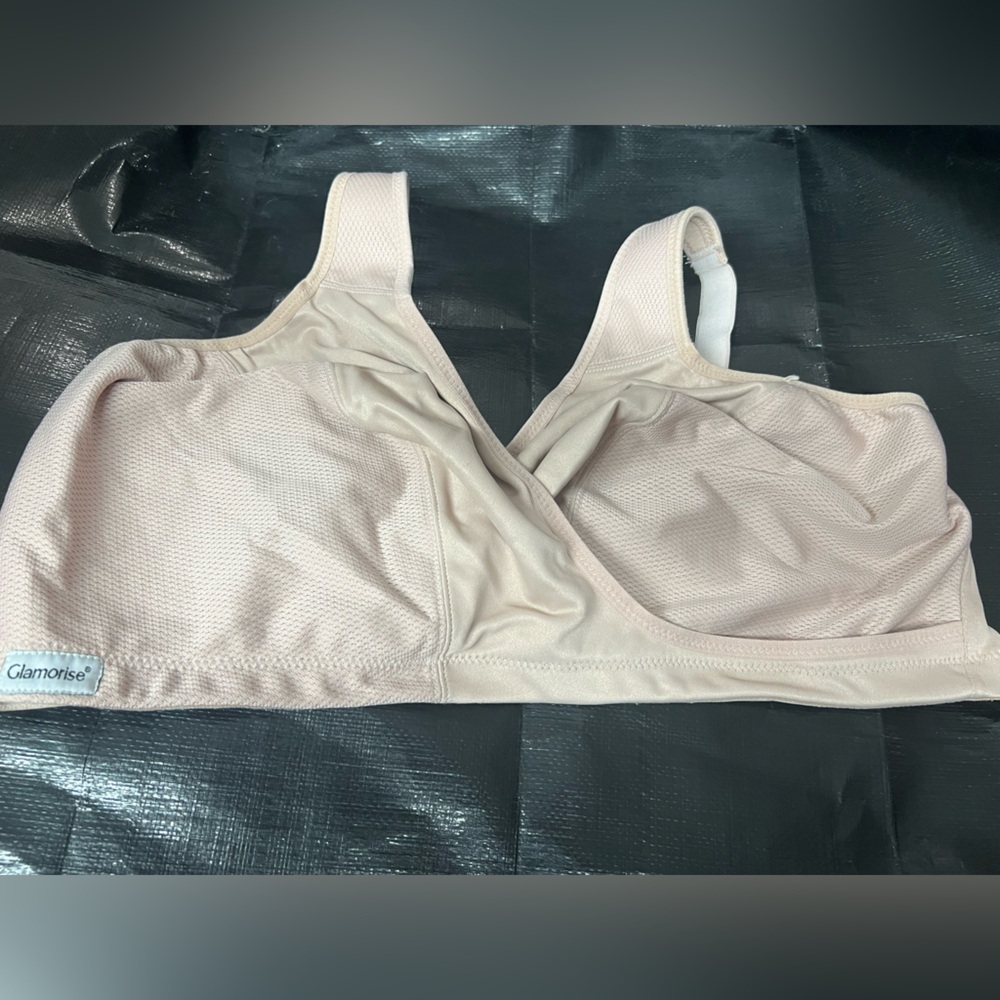Glamorise Soft Beige Sports Bra - Wireless